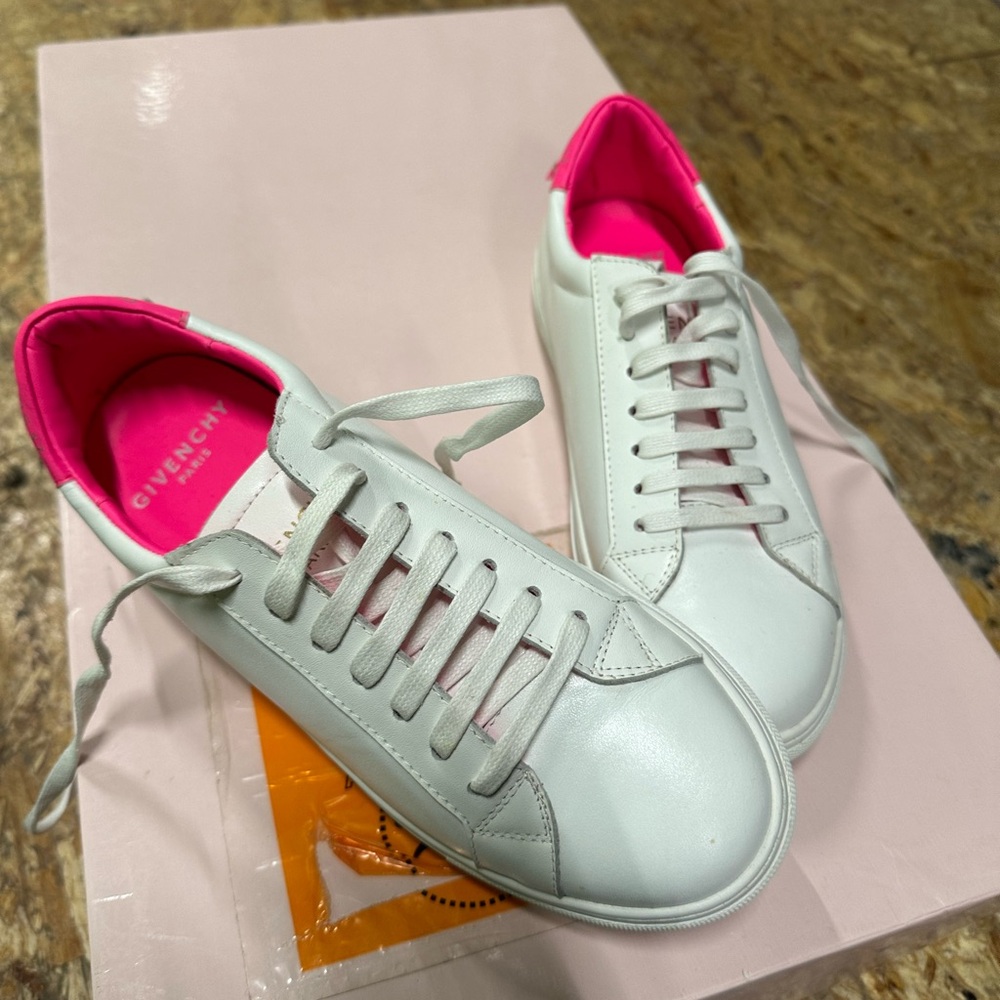 Givenchy White and Pink Sneakers with Sporty Design